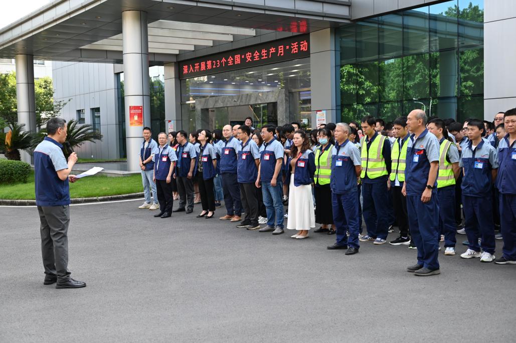 mg±ùÇòÍ»ÆÆ(ÖйúÓÎ)¹Ù·½ÍøÕ¾